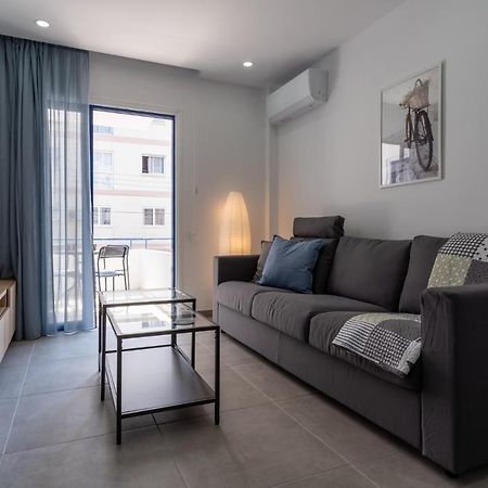 Odyssey - Captivating 2-Bedroom Retreat In Larnaca Lárnaca Exterior foto
