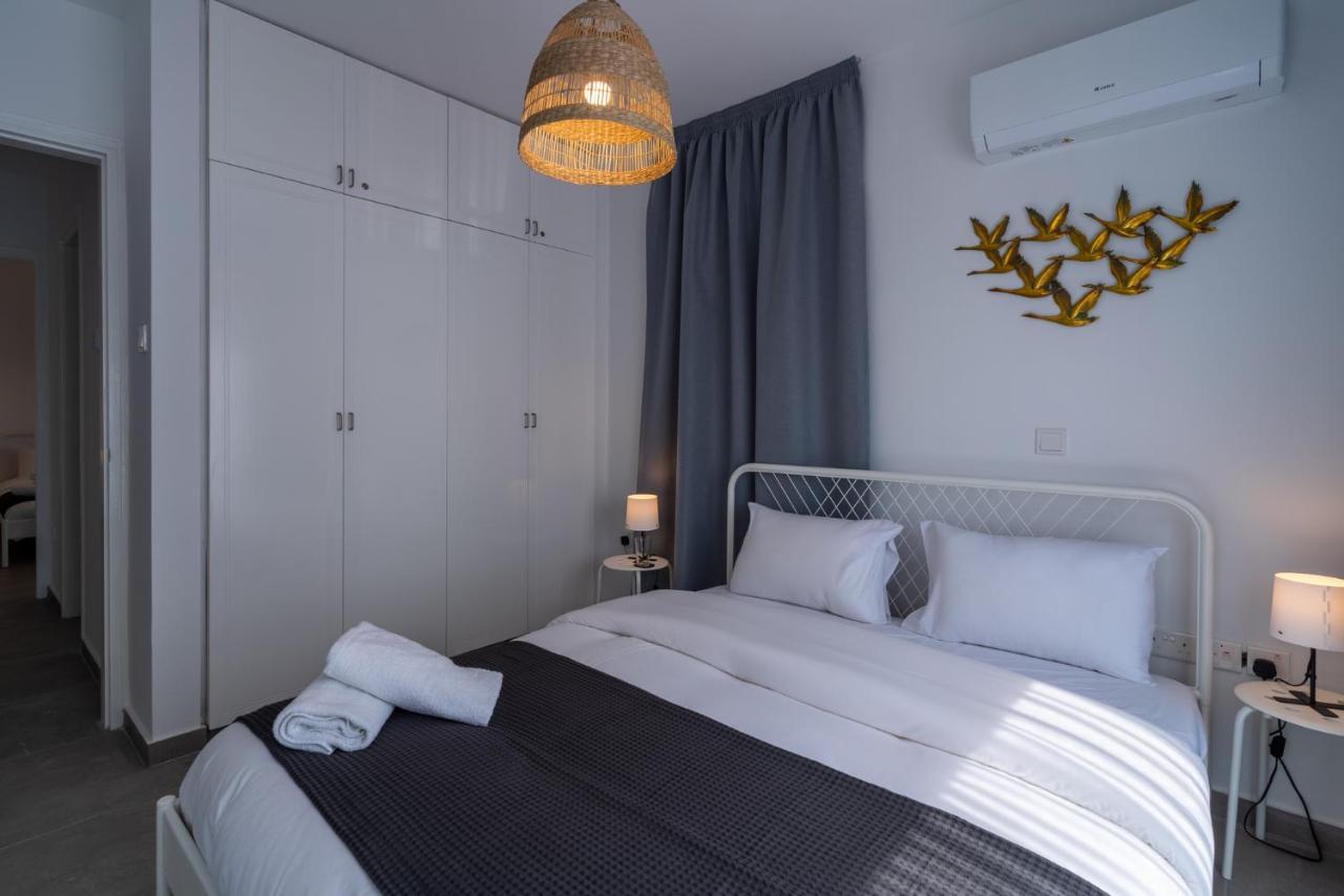 Odyssey - Captivating 2-Bedroom Retreat In Larnaca Lárnaca Exterior foto