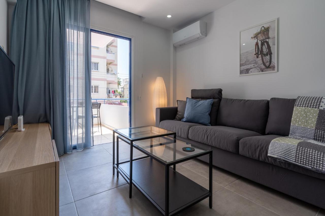Odyssey - Captivating 2-Bedroom Retreat In Larnaca Lárnaca Exterior foto