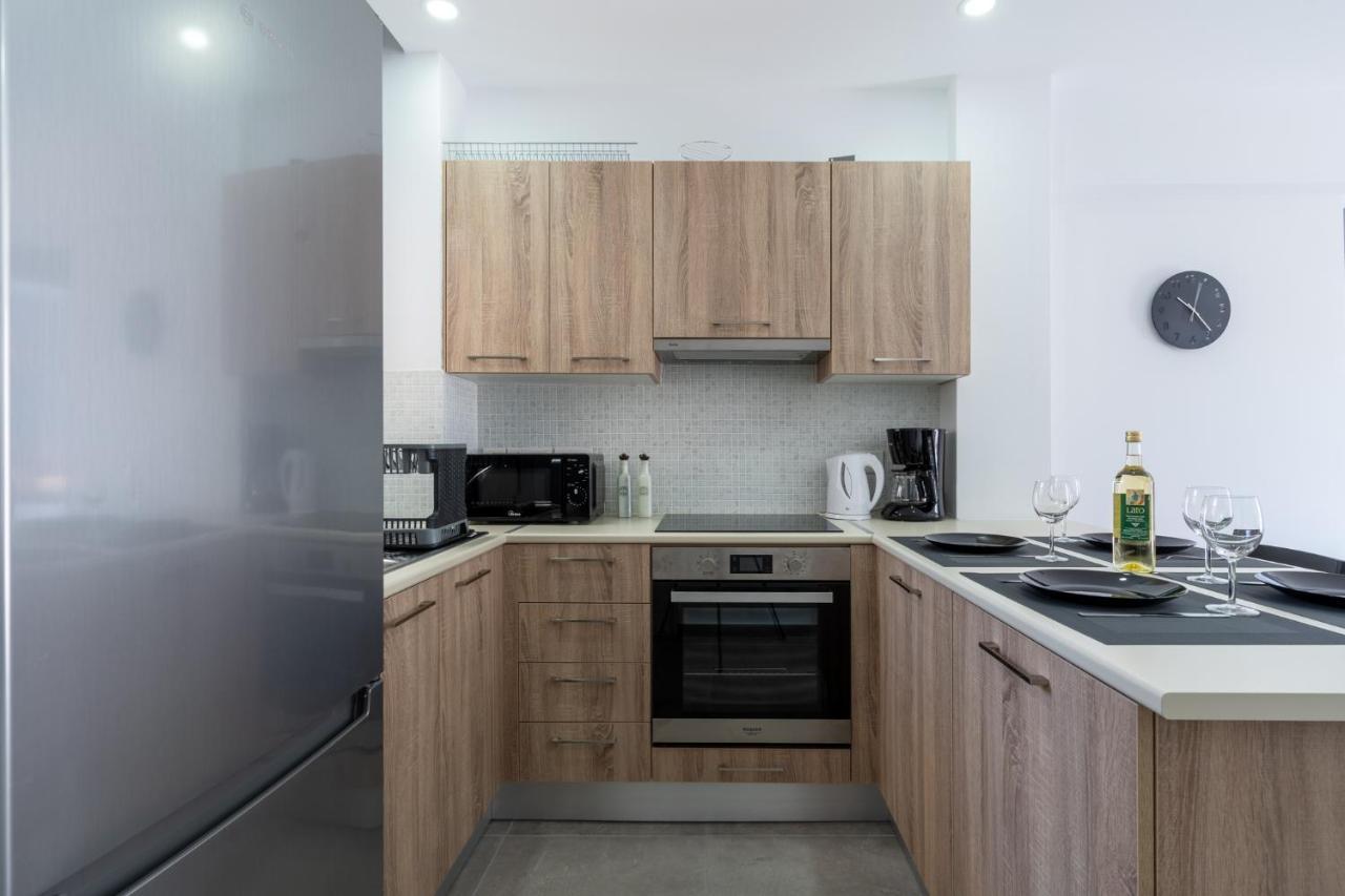 Odyssey - Captivating 2-Bedroom Retreat In Larnaca Lárnaca Exterior foto